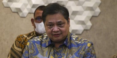 Airlangga Jawab Kemungkinan Ridwan Kamil Gabung Golkar: Kita Welcome