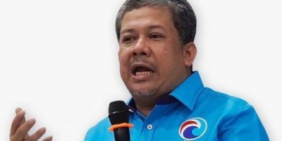 Fahri Hamzah: Kasihan Rakyat Terbelah Sebelum Waktunya 