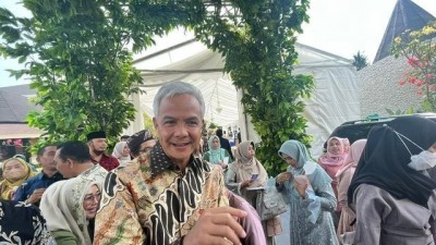 SMRC: Elektabilitas Ganjar Pranowo Masih Teratas Ungguli Prabowo dan Anies 