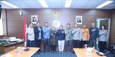 Rangkul Berbagai Elemen, Polri Cegah Berita Hoax Jelang Pemilu 2024 dengan Operasi Mantab Brata